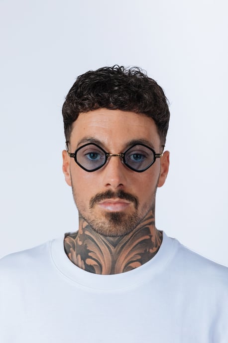 Diamond Shape Sunglasses in Black Blue - Image 5